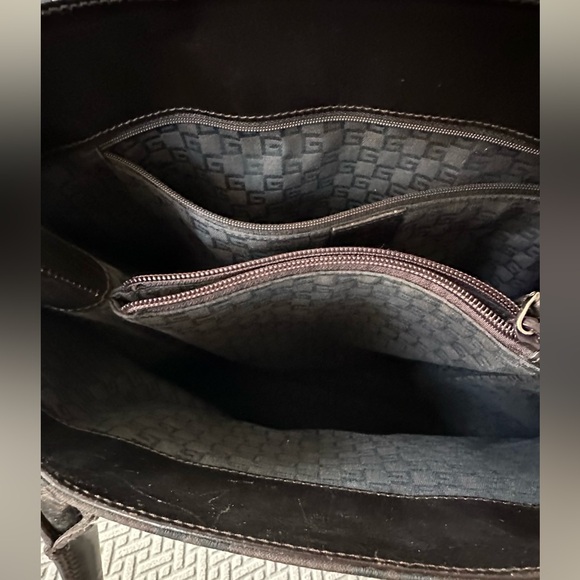 Vintage top handle Gucci bag. I used it to carry office files - Picture 12 of 14
